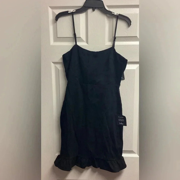 Lulus Dresses & Skirts - Lulus Mini Dress With Ruffle Hem Size Medium